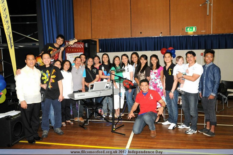 Ind choir 2012.jpg